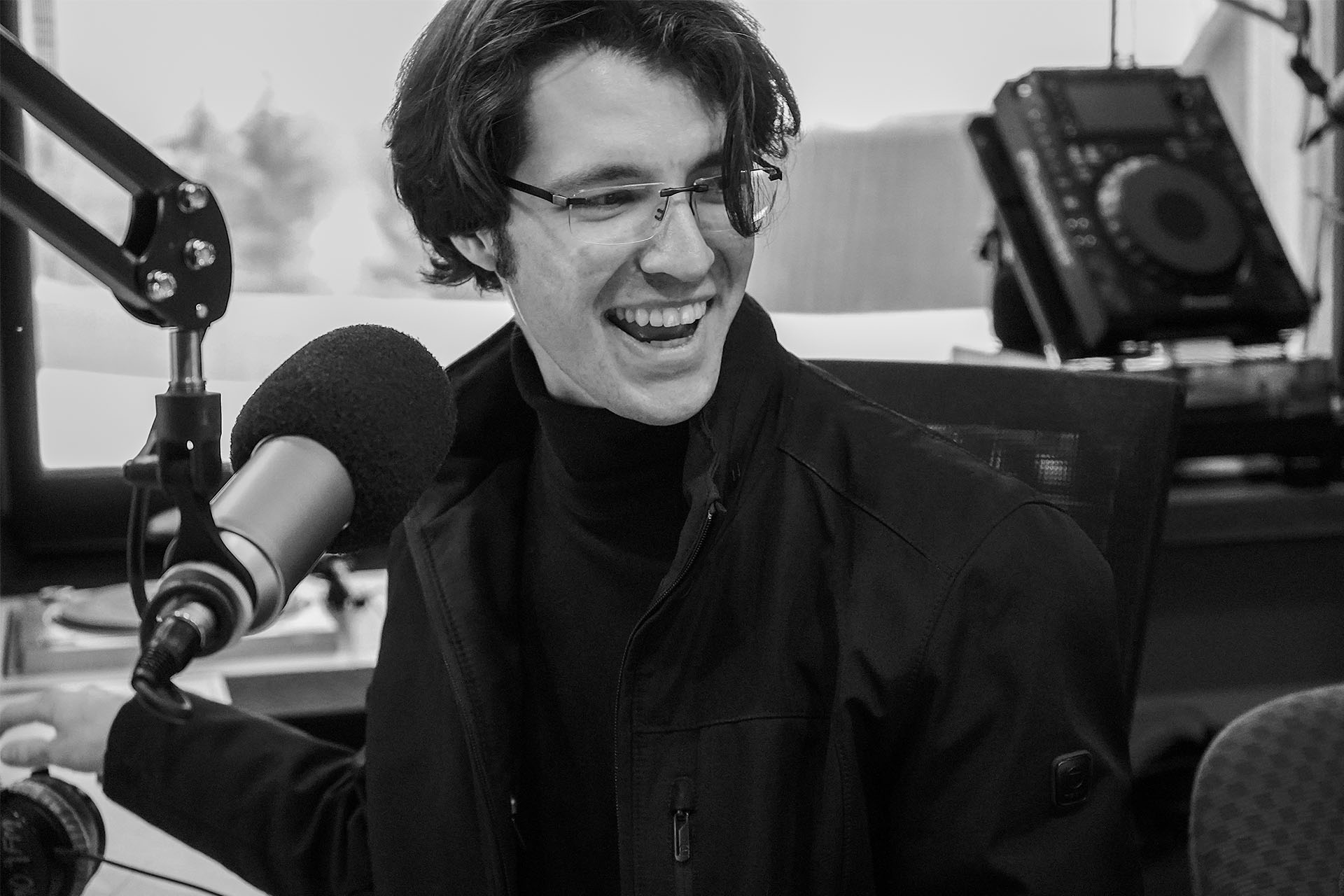 Daniel.trainer.cjsw .radio 2023 01 1920x1280